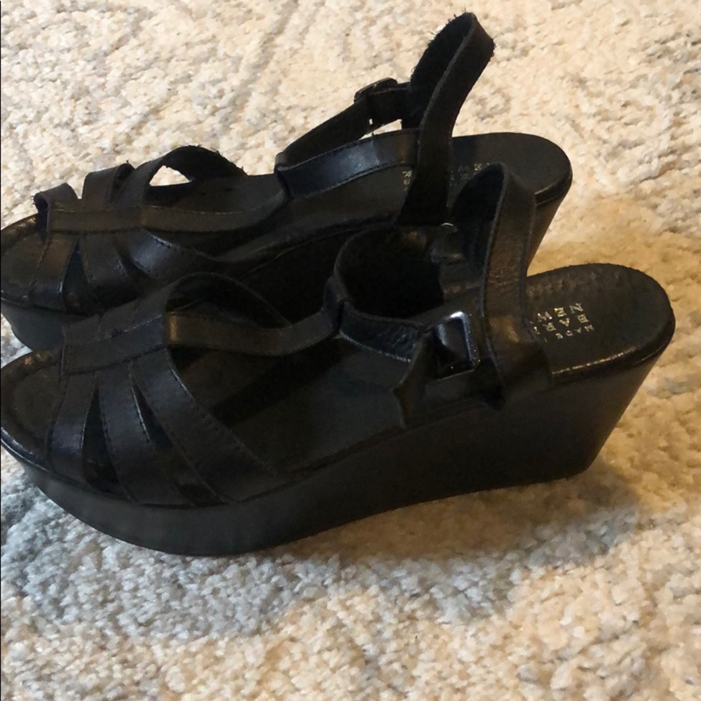 Barney’s New York leather platform sandals size 38